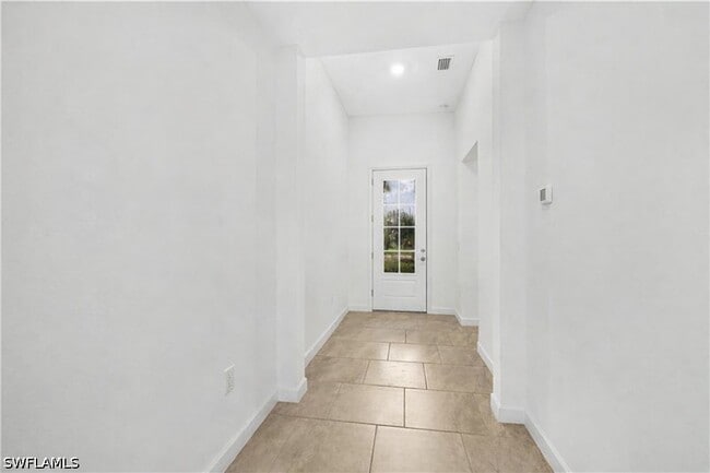 Foto del edificio - 18311 Ridgeline Dr