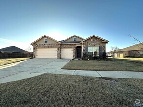 Building Photo - 6528 Moon Crest Ln NW