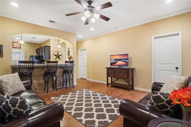 Building Photo - 112 Kimber Ln