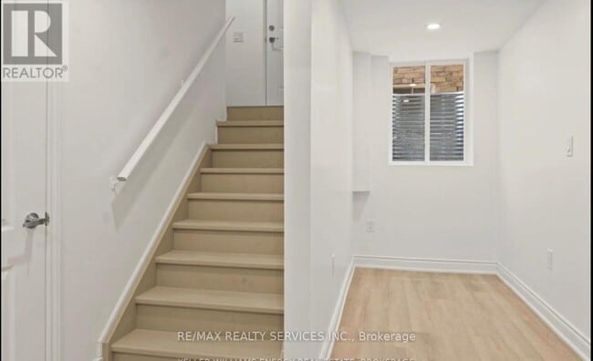 Building Photo - 973 Black Cherry Dr