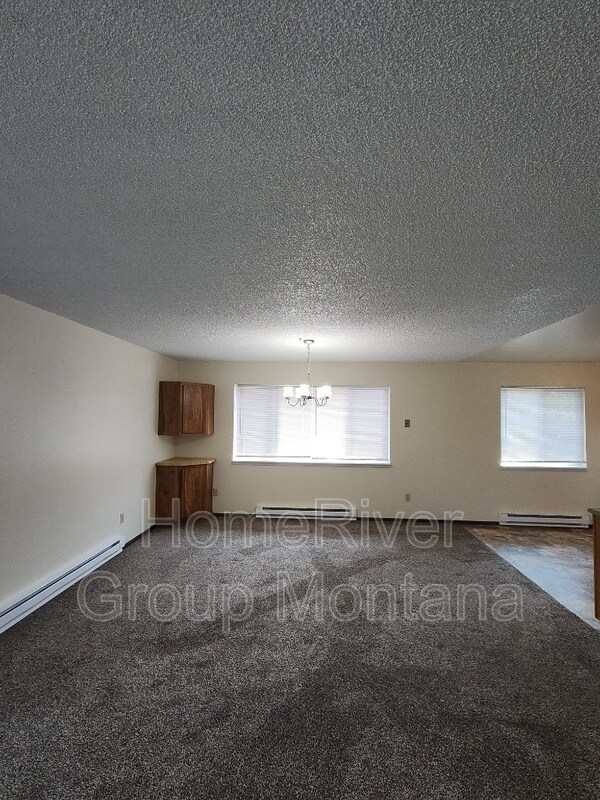 Foto del edificio - 2111 S 4th St W
