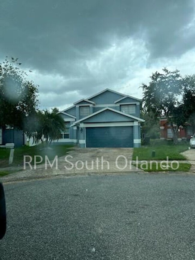 Building Photo - Beautiful 4 Bedroom 2.5 Bath Home with Hea...