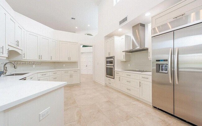 Building Photo - 7121 Dubonnet Dr