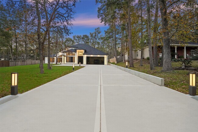 Foto del edificio - 2438 Carriage Lamp Ln