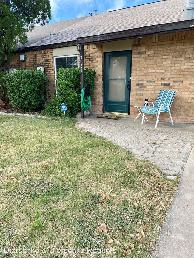 Foto del edificio - 3 br, 2 bath House - 3520 Juanita