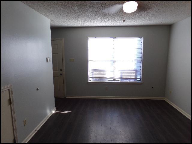 Foto del edificio - 1809 Reservoir Rd