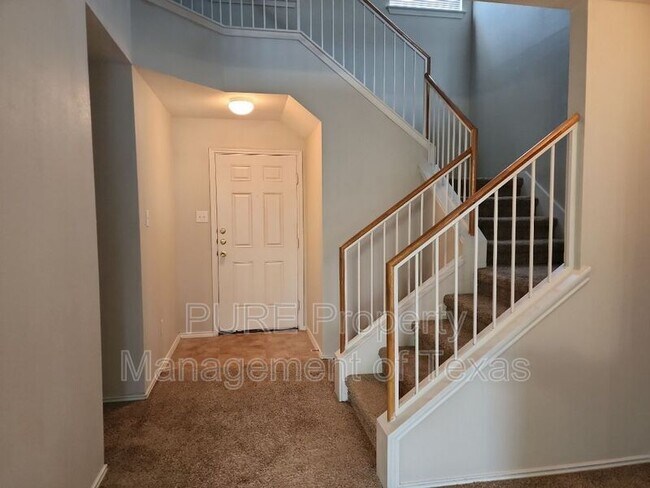 Building Photo - 2724 Breezy Point Cove