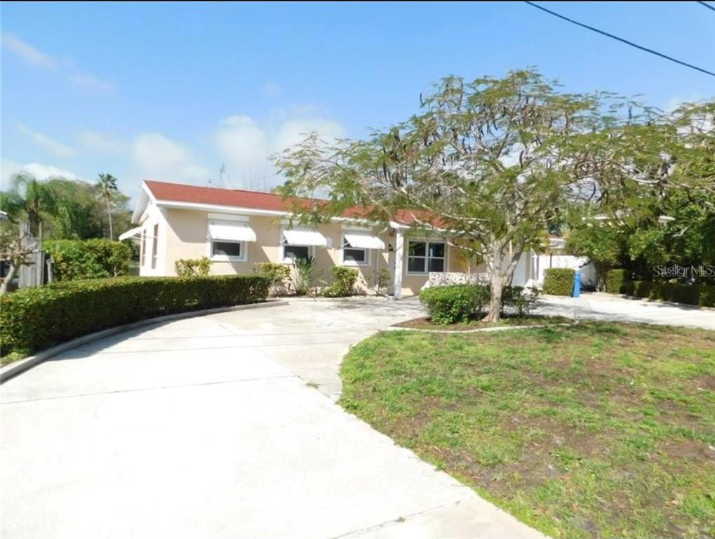 9398 Sun Isle Dr NE, Saint Petersburg, FL 33702 House Rental in Saint