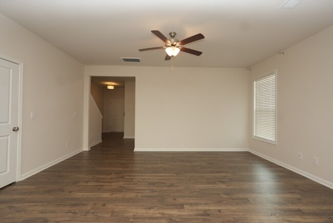 Foto del edificio - Charming 3-bedroom, 2-bath home!