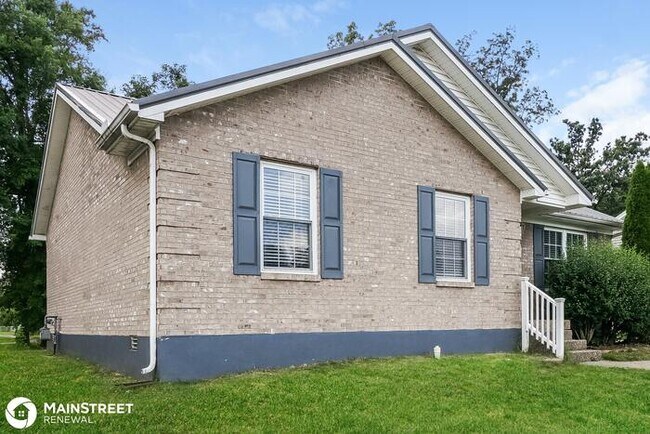 Foto del edificio - 523 RIVER OAKS DR, SHEPHERDSVILLE, KY 40165