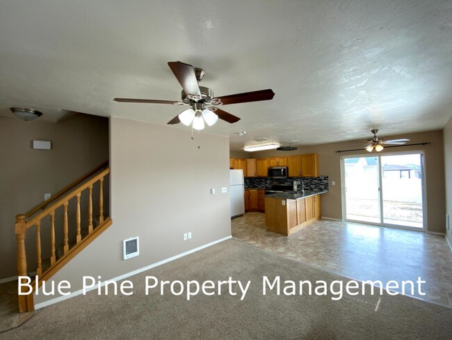 Building Photo - 779 Meppen Dr