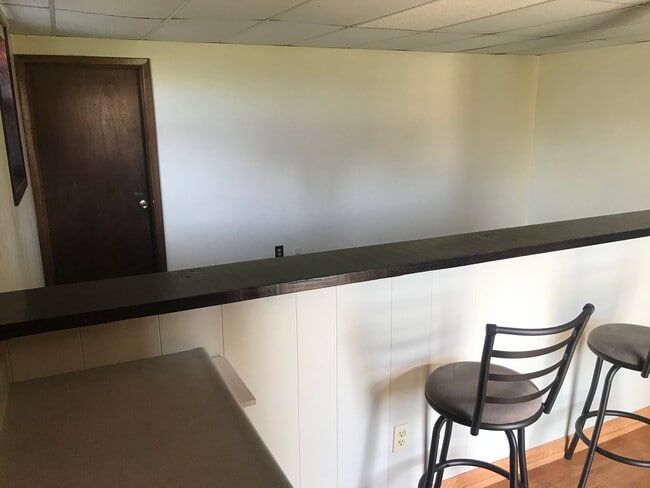 Building Photo - 155 Evergreen Pl