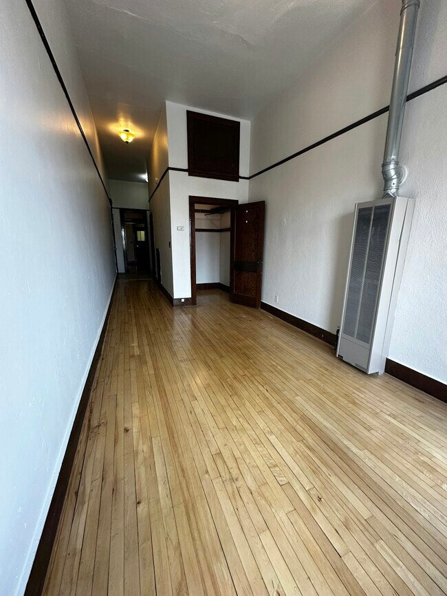 Foto del edificio - 617 St Joseph St