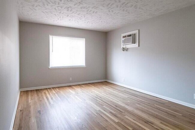 Foto del edificio - 801 N 48th St