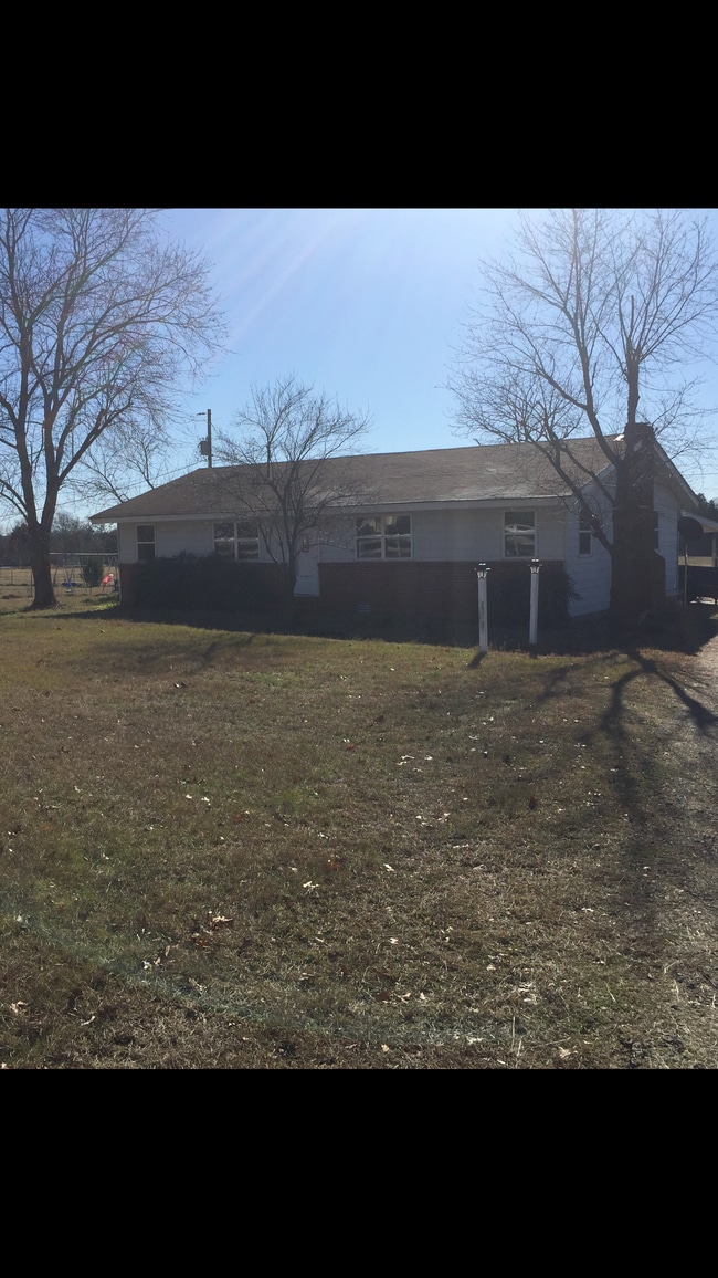 Building Photo - 9509 AR-352