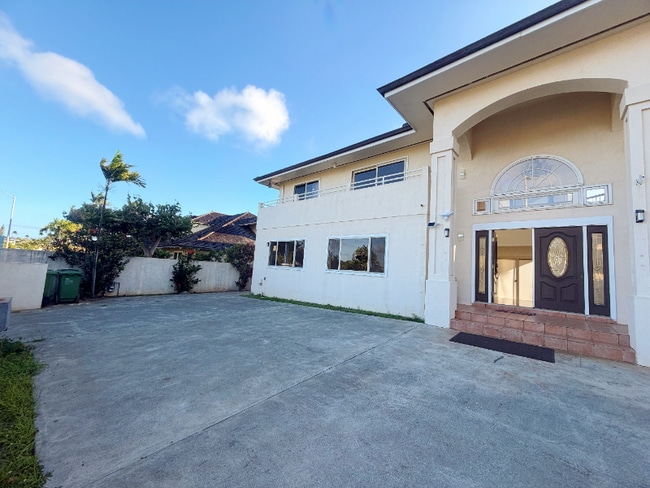 Photo - 736 Ulili St House