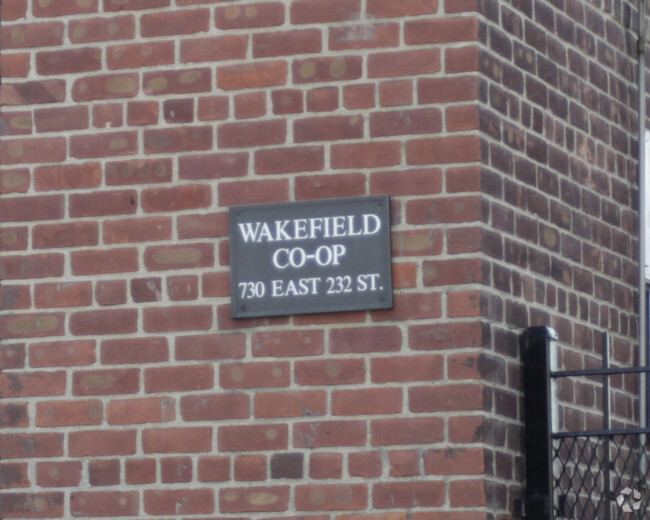 Foto del edificio - Wakefield Coop