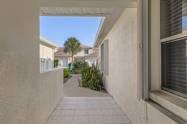 Building Photo - 277 Coastal Hill Dr