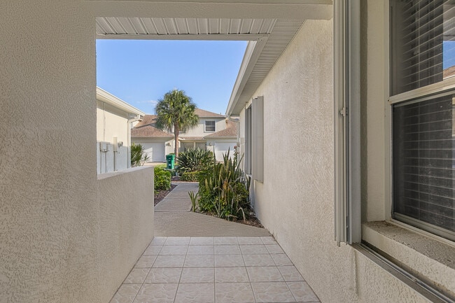 Foto del edificio - 277 Coastal Hill Dr