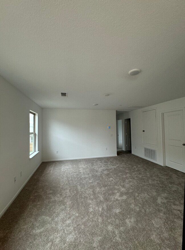 Foto del edificio - 16527 Pine Arrow Dr