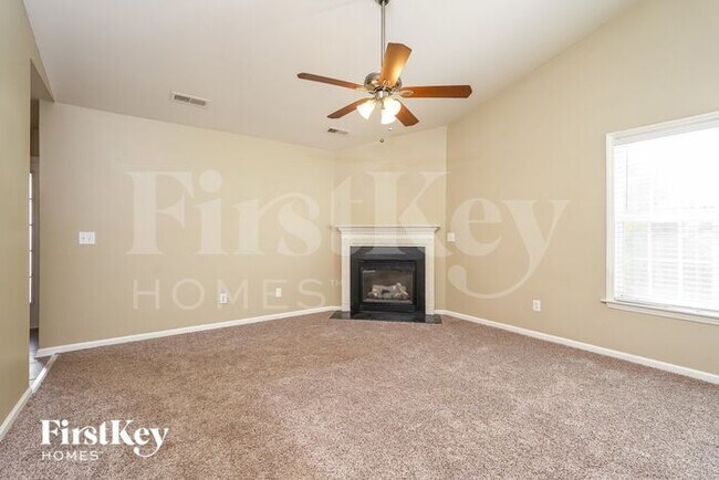 Building Photo - 5040 Teal Ct