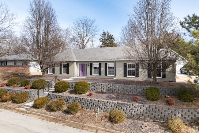 Explore Rolla's charming ranch homes with spacious yards and cozy designs.