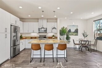 Building Photo - 116 Agave