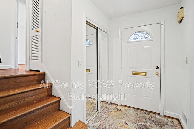 Building Photo - 5747 27th St NW