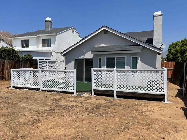 Foto del edificio - Great 3 Bedroom, North of the Fwy