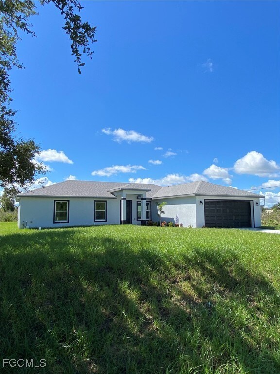 Foto principal - 2613 72nd St W