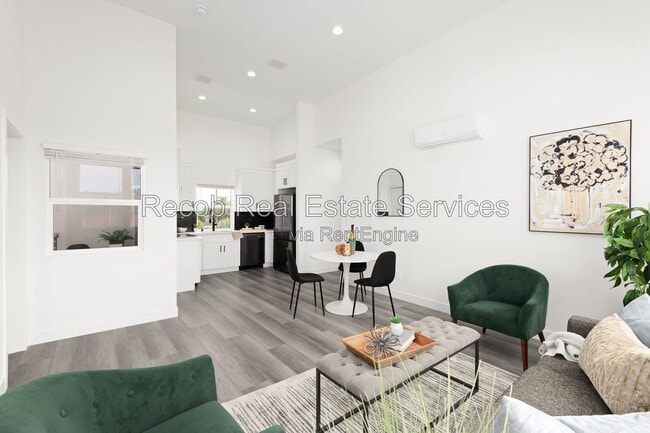 Foto del edificio - 5148 Manchester Rd