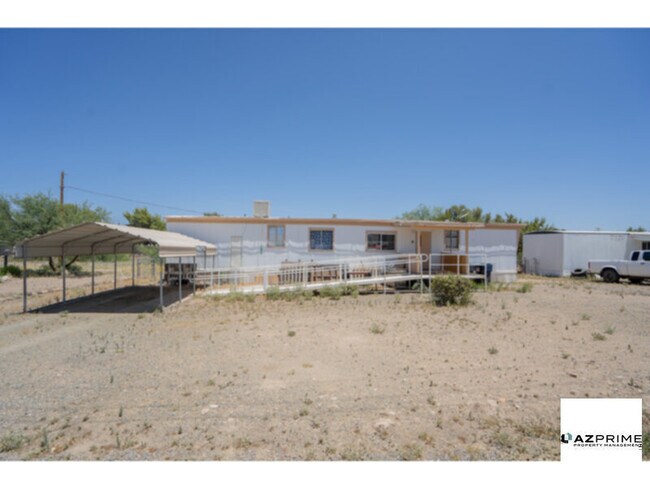 Foto del edificio - Escape to Comfort in this Stylish 2/1 Maye...