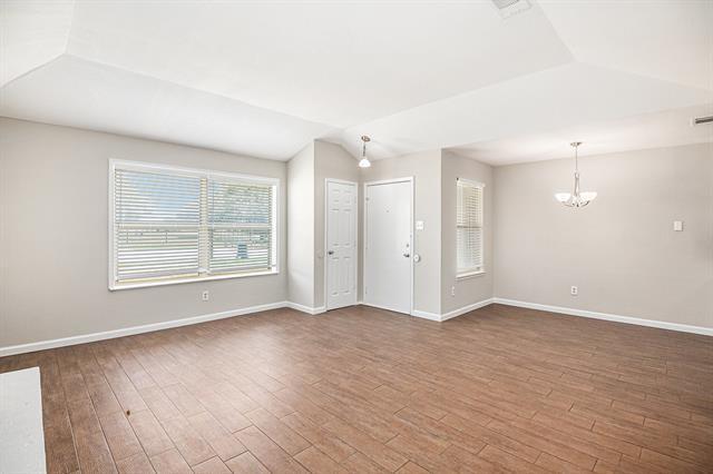 Foto del edificio - 7003 Crosstimbers Ln
