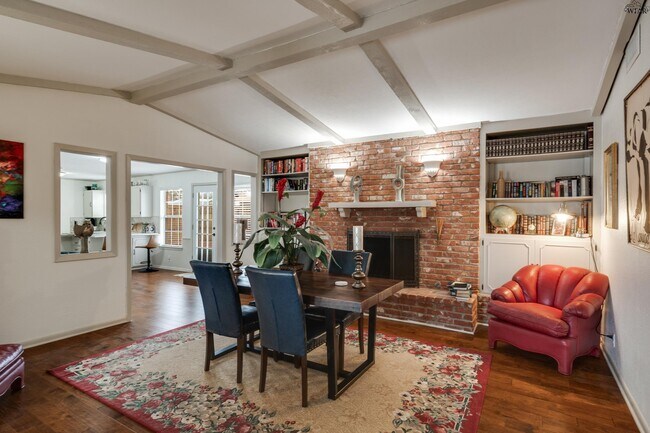 Foto del edificio - 4309 Scottsdale Ln