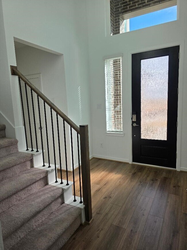 Building Photo - 18218 Hibiscus Crescent Ln