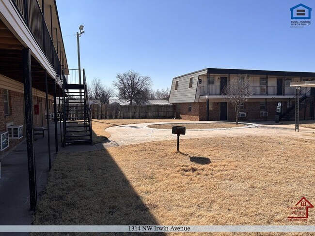 Foto del edificio - 1314 NW Irwin Ave