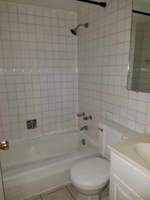 Foto del edificio - 6830 N Sheridan Rd