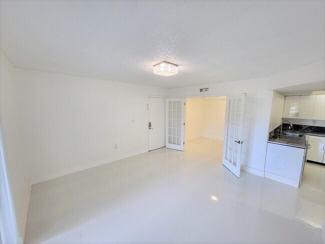 Foto del edificio - 8520 SW 212th St