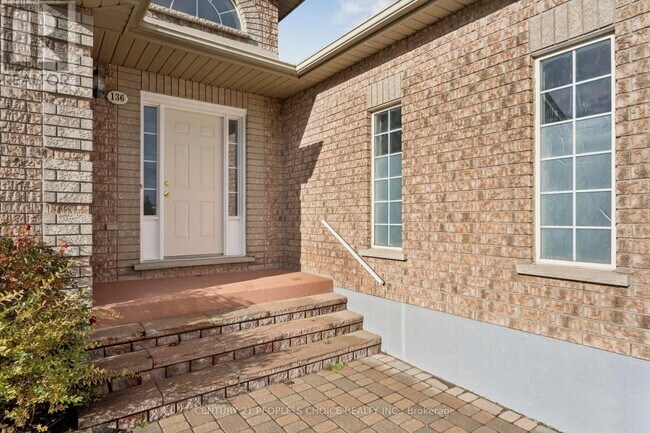 Photo du bâtiment - 136 Marsellus Dr