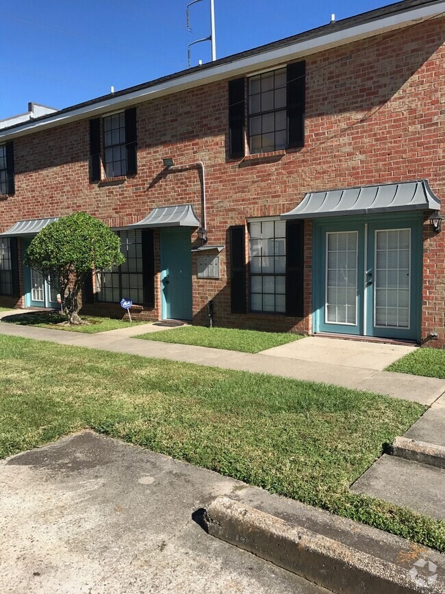Building Photo - 7091 Perkins Place Ct