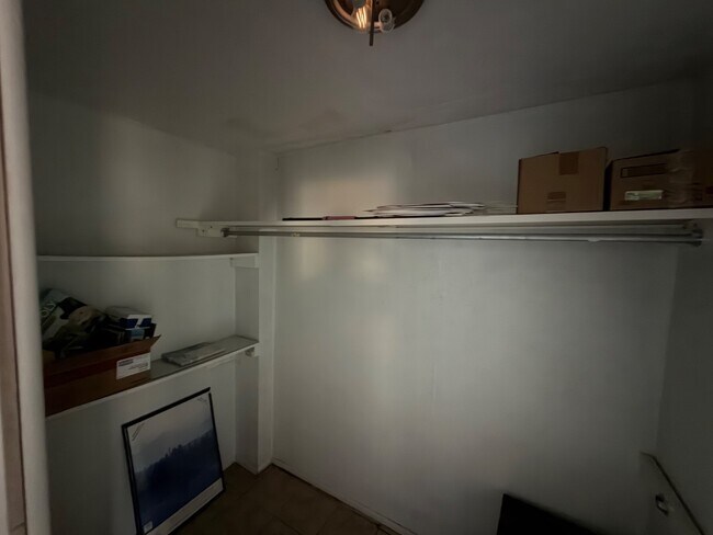Foto del edificio - 8203 Elkridge Ave