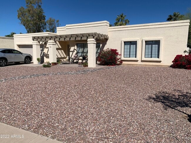 Building Photo - 1832 E Hermosa Dr