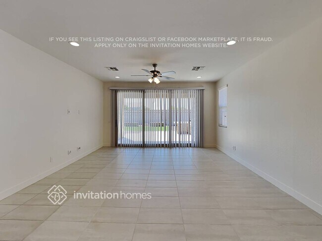 Foto del edificio - 18371 W Vista Norte St