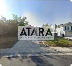 Building Photo - 270 Country Club Dr