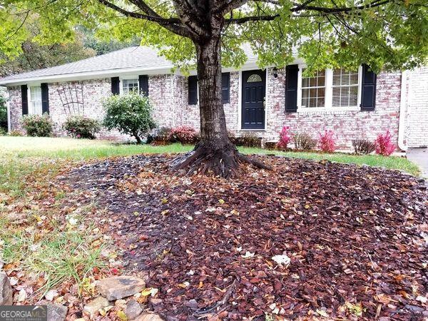 Building Photo - 2467 Ellijay Dr NE