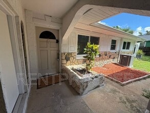 Building Photo - 1071 Blake St