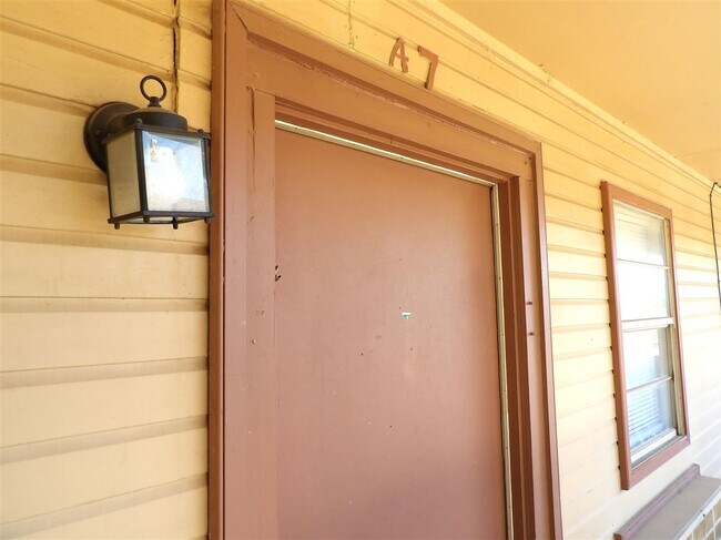 Foto del edificio - 1707 SW B Ave