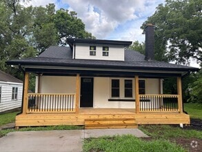 Building Photo - 532 S Ash Ave