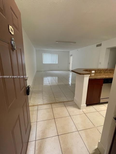 Foto del edificio - 761 N Pine Island Rd