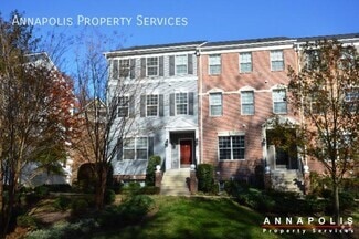 Building Photo - 2123 Hideaway Ct